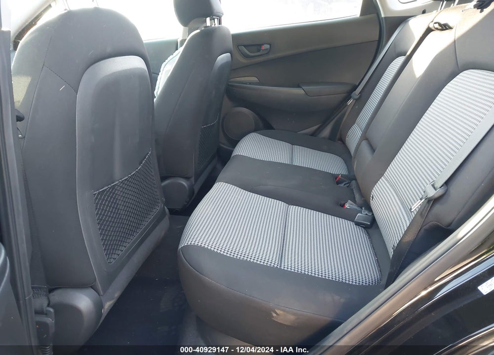 2021 HYUNDAI KONA SE VIN: KM8K12AA1MU670062