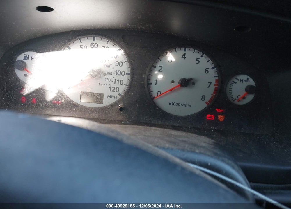 2001 NISSAN PATHFINDER LE VIN: JN8DR07Y61W527448