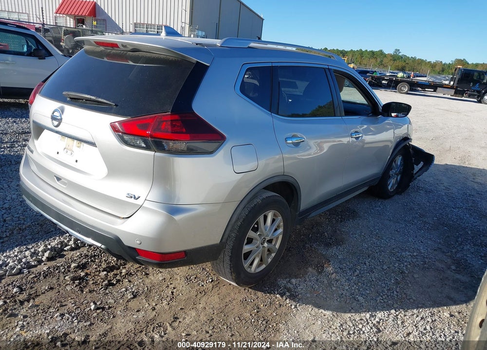 2020 NISSAN ROGUE SV FWD VIN: JN8AT2MT5LW009052