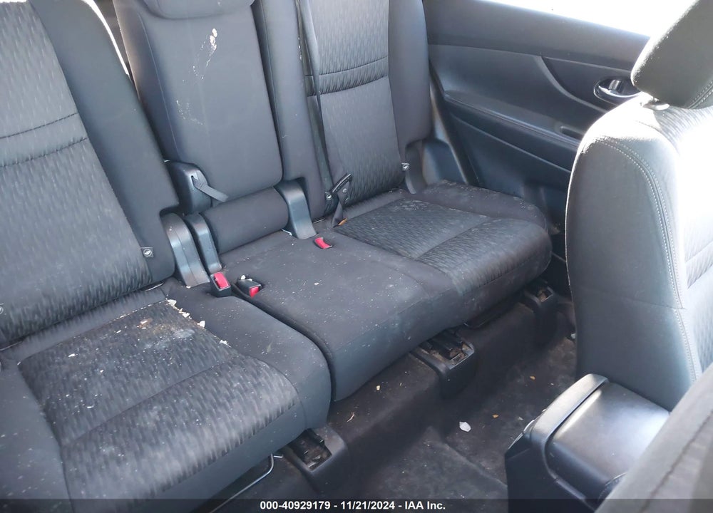 2020 NISSAN ROGUE SV FWD VIN: JN8AT2MT5LW009052