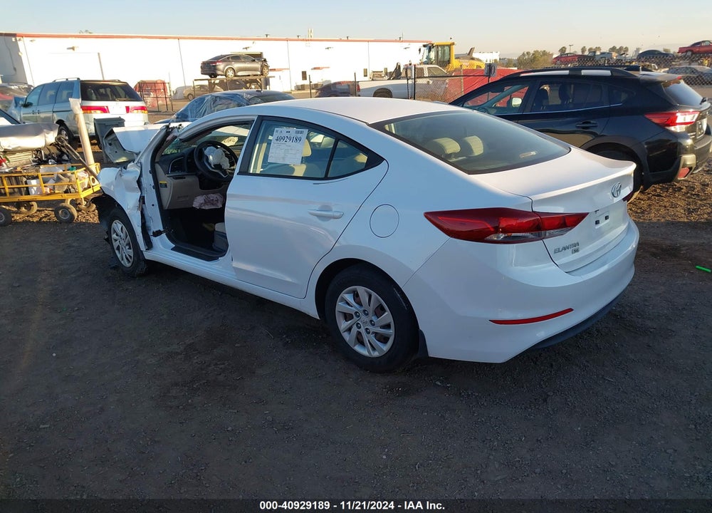 2018 HYUNDAI ELANTRA SE VIN: 5NPD74LF7JH344286