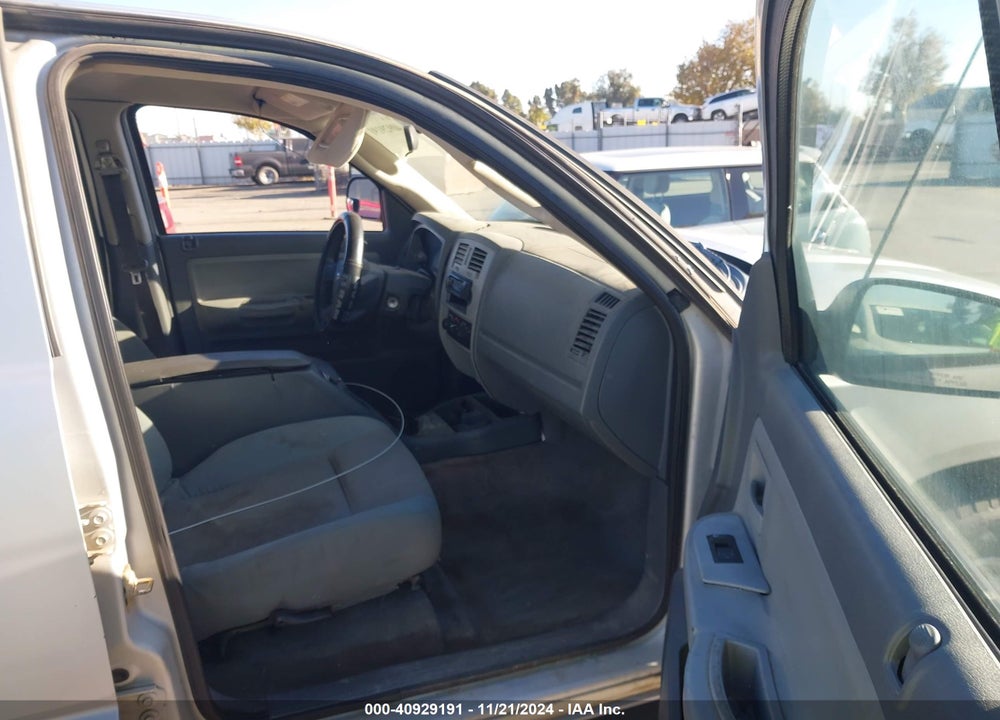 2005 DODGE DAKOTA SLT VIN: 1D7HE48N45S126245