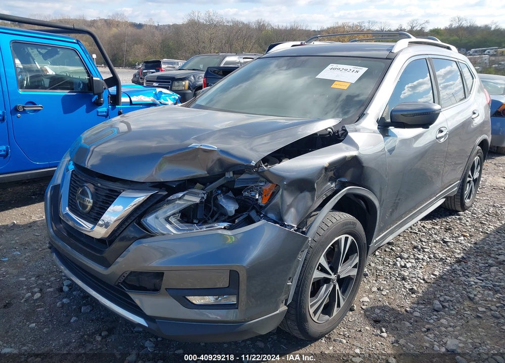2019 NISSAN ROGUE SV VIN: JN8AT2MT8KW269086