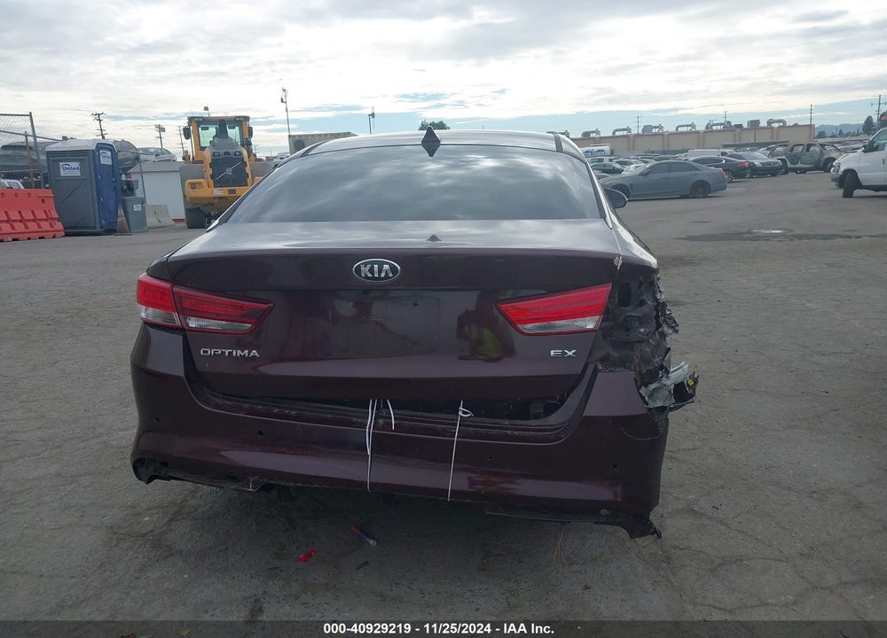 2018 KIA OPTIMA EX VIN: 5XXGU4L39JG212007