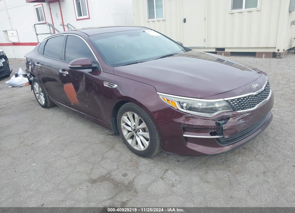 2018 KIA OPTIMA EX VIN: 5XXGU4L39JG212007