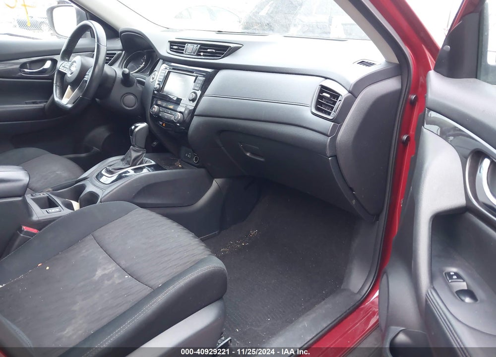 2018 NISSAN ROGUE SV VIN: 5N1AT2MV7JC764436