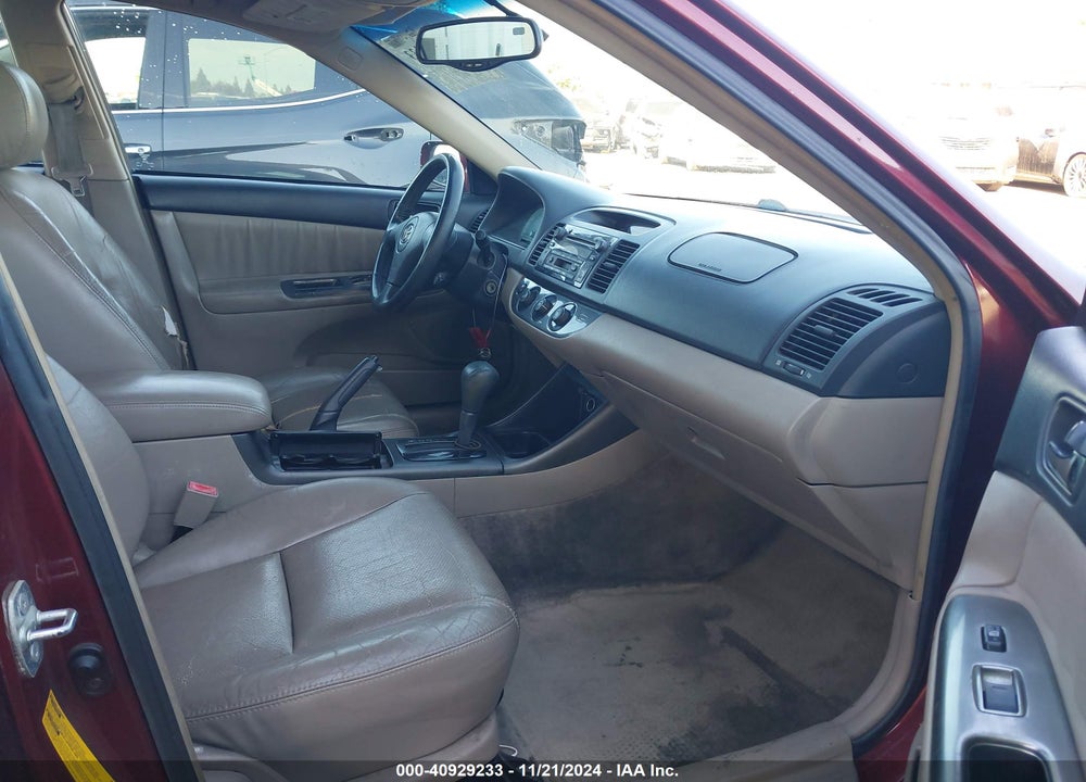 2002 TOYOTA CAMRY SE V6 VIN: 4T1BF30K52U013764