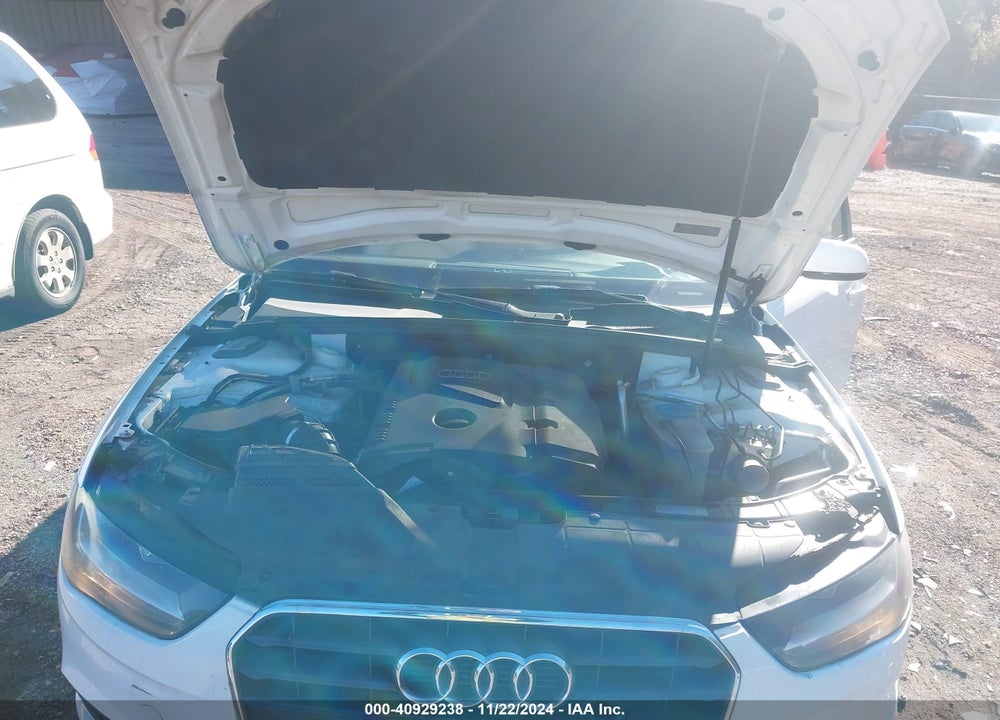 2013 AUDI A4 2.0T PREMIUM VIN: WAUAFAFL9DN022840