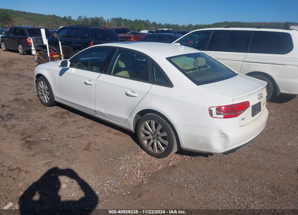 2013 AUDI A4 2.0T PREMIUM VIN: WAUAFAFL9DN022840