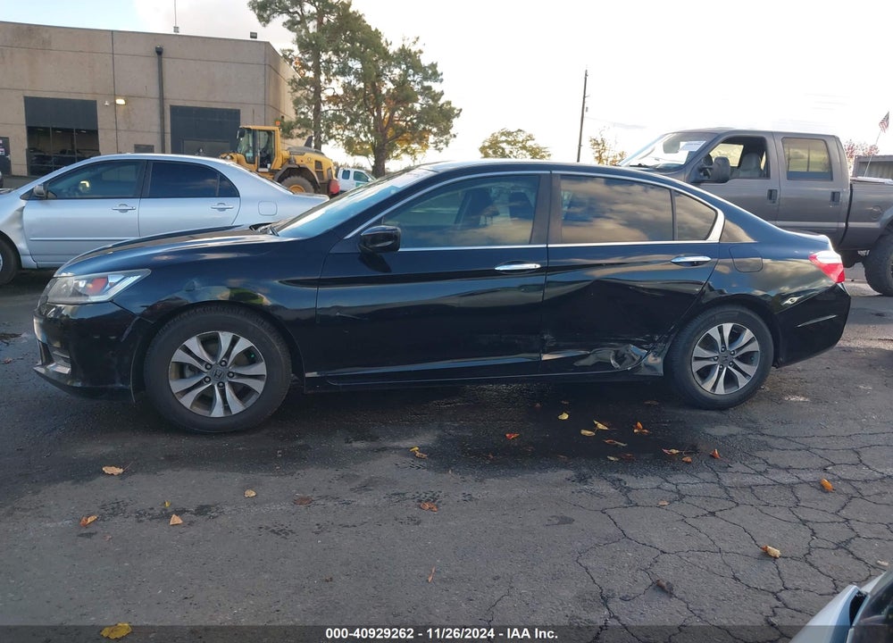2015 HONDA ACCORD LX VIN: 1HGCR2F37FA215167