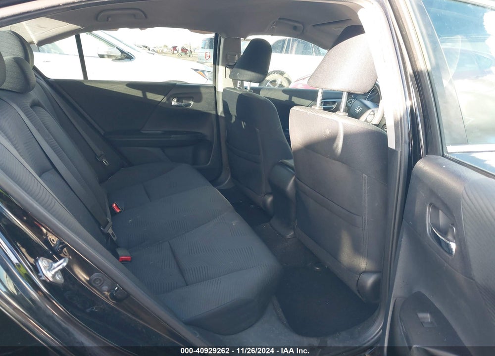 2015 HONDA ACCORD LX VIN: 1HGCR2F37FA215167