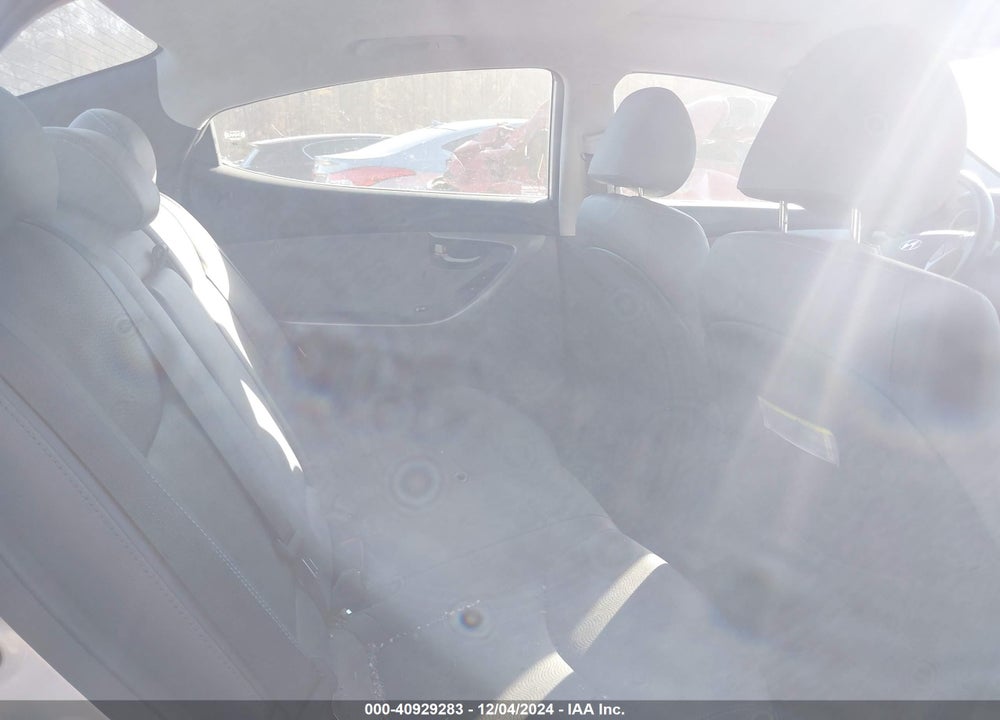 2013 HYUNDAI ELANTRA VIN: KMHDH4AE3DU640449