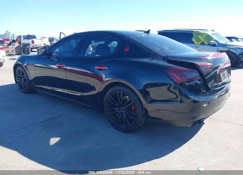 2015 MASERATI GHIBLI VIN: ZAM57XSA5F1158607