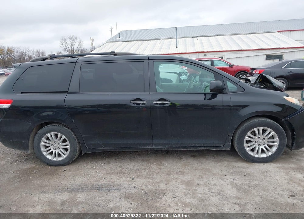 2011 TOYOTA SIENNA XLE LIMITED VIN: 5TDYK3DC7BS011788