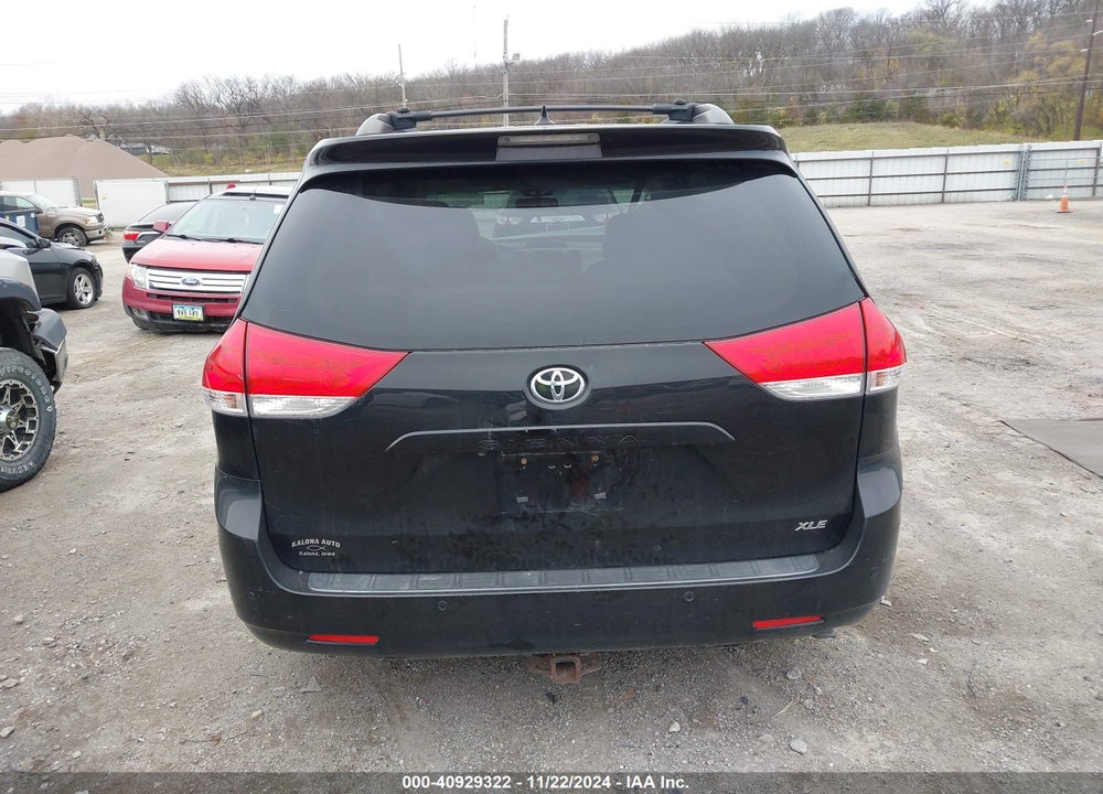 2011 TOYOTA SIENNA XLE LIMITED VIN: 5TDYK3DC7BS011788