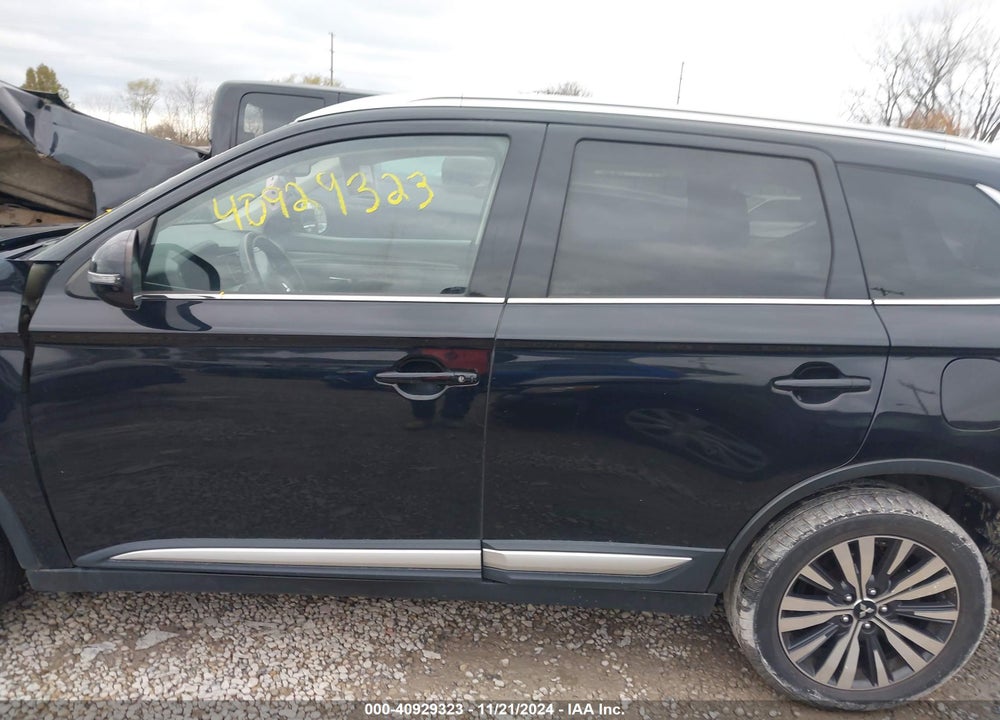 2019 MITSUBISHI OUTLANDER SEL VIN: JA4AD3A33KJ001525
