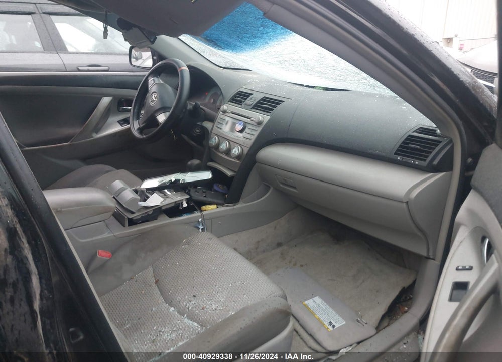 2009 TOYOTA CAMRY SE VIN: 4T1BE46K09U390044