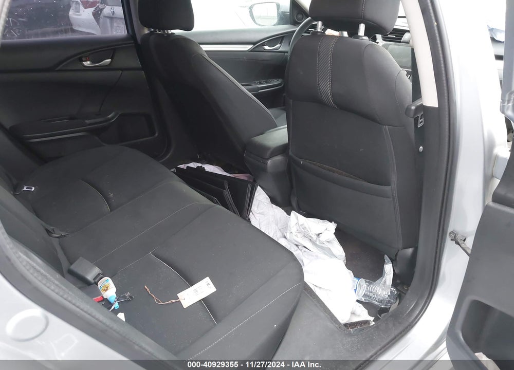 2018 HONDA CIVIC EX VIN: 2HGFC2F71JH585204