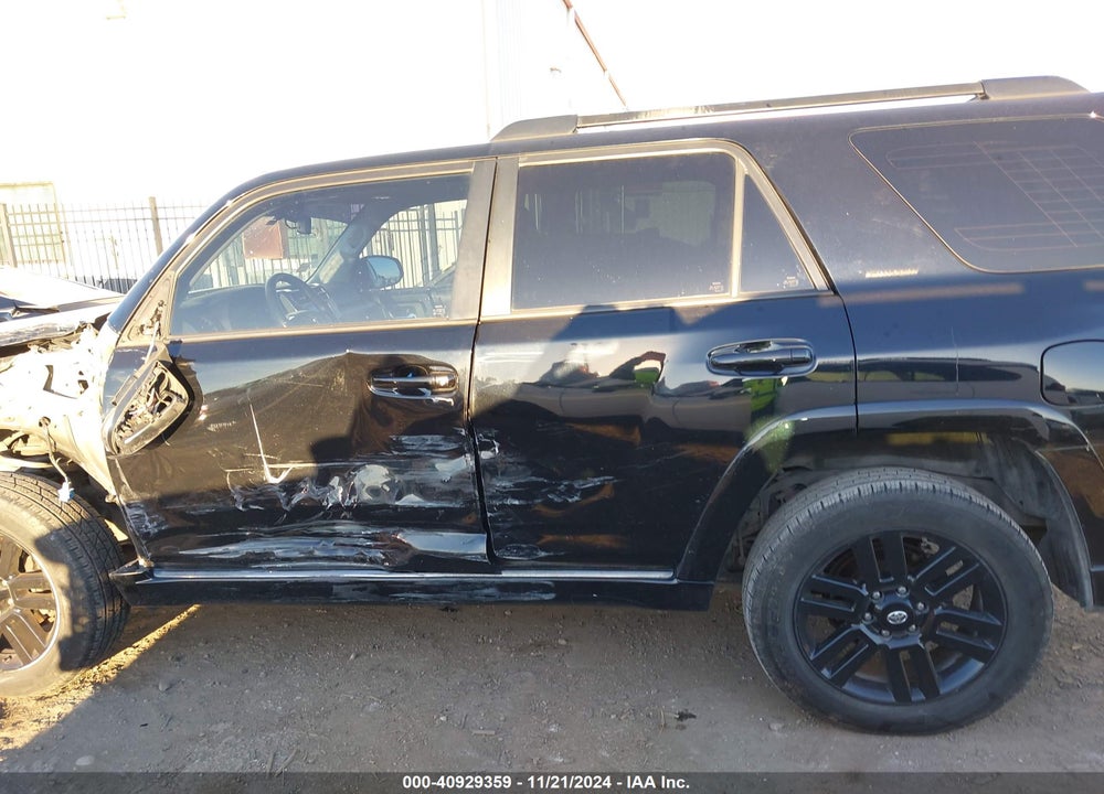 2019 TOYOTA 4RUNNER LIMITED NIGHTSHADE VIN: JTEBU5JR1K5639352