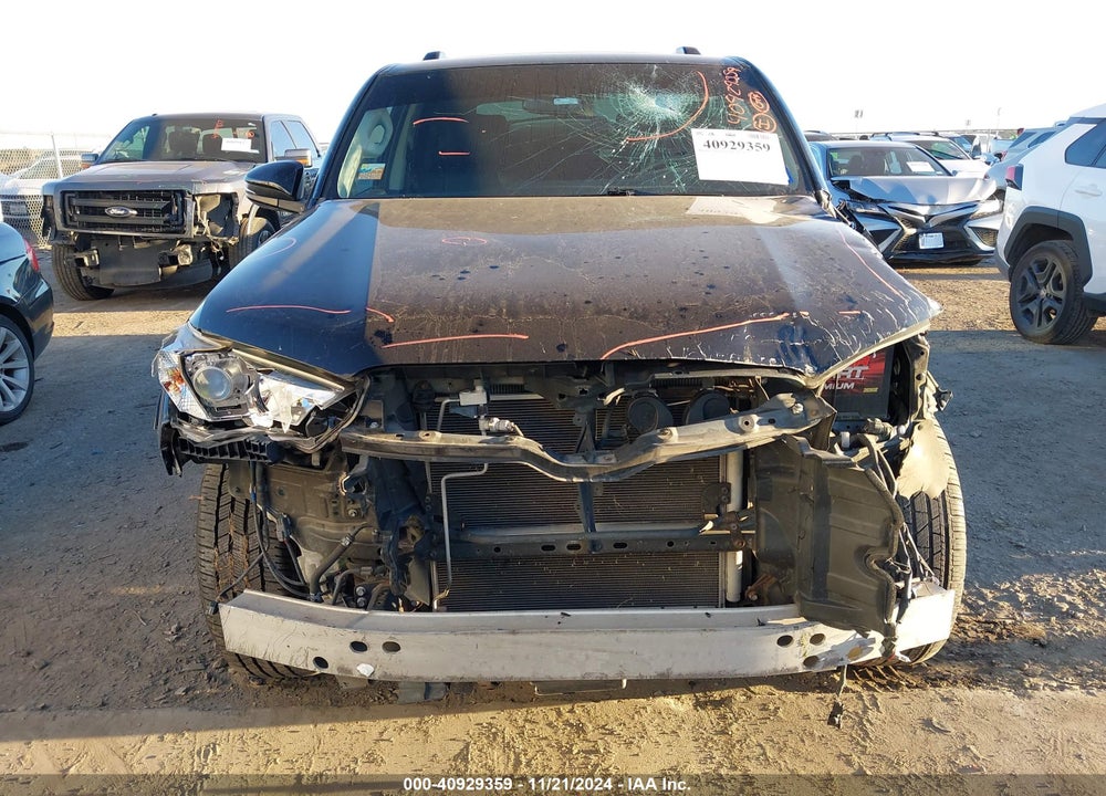 2019 TOYOTA 4RUNNER LIMITED NIGHTSHADE VIN: JTEBU5JR1K5639352