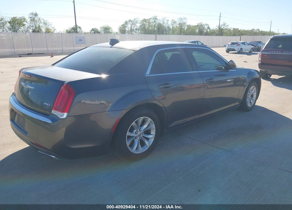 2016 CHRYSLER 300 LIMITED VIN: 2C3CCAAG3GH106376