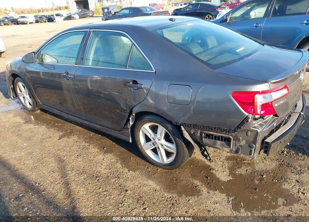 2012 TOYOTA CAMRY SE VIN: 4T1BF1FK0CU035393