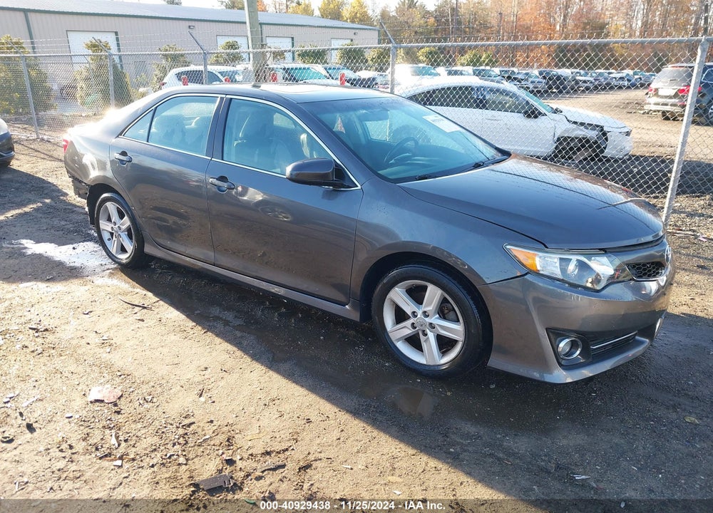 2012 TOYOTA CAMRY SE VIN: 4T1BF1FK0CU035393
