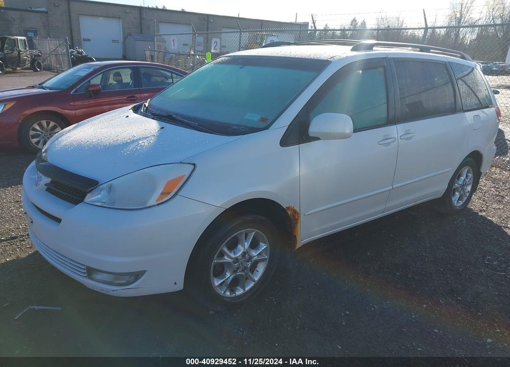 2005 TOYOTA SIENNA XLE VIN: 5TDBA22CX5S031141