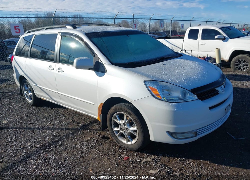 2005 TOYOTA SIENNA XLE VIN: 5TDBA22CX5S031141