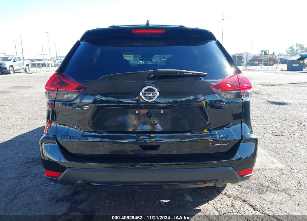 2018 NISSAN ROGUE SV VIN: 5N1AT2MTXJC777115