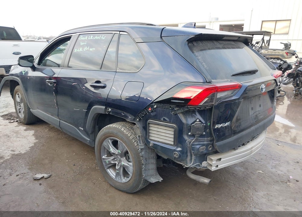 2022 TOYOTA RAV4 HYBRID XLE VIN: 4T3RWRFV8NU057580