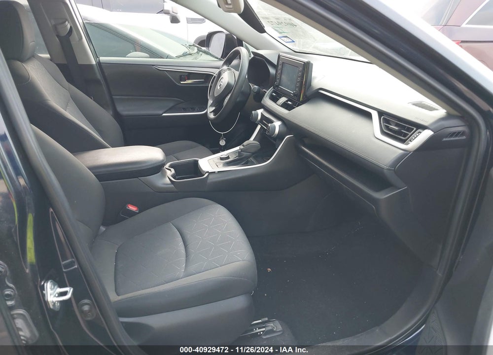 2022 TOYOTA RAV4 HYBRID XLE VIN: 4T3RWRFV8NU057580