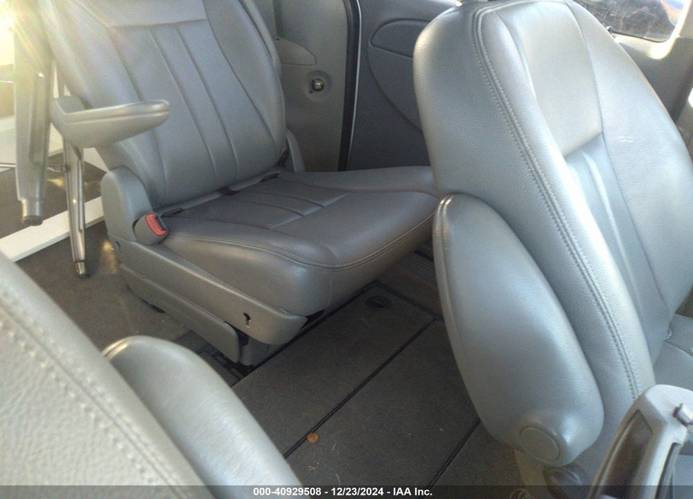 2006 CHRYSLER TOWN & COUNTRY TOURING VIN: 2A4GP54L06R845287
