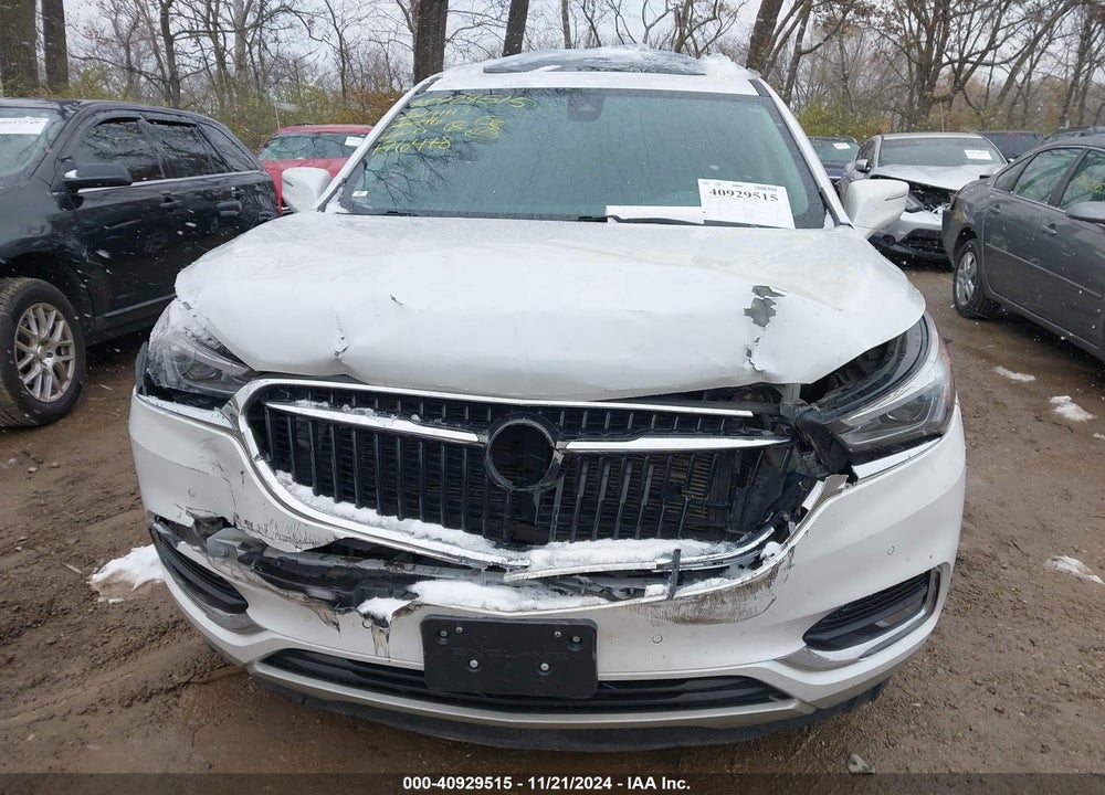 2018 BUICK ENCLAVE PREMIUM VIN: 5GAERCKW8JJ176418