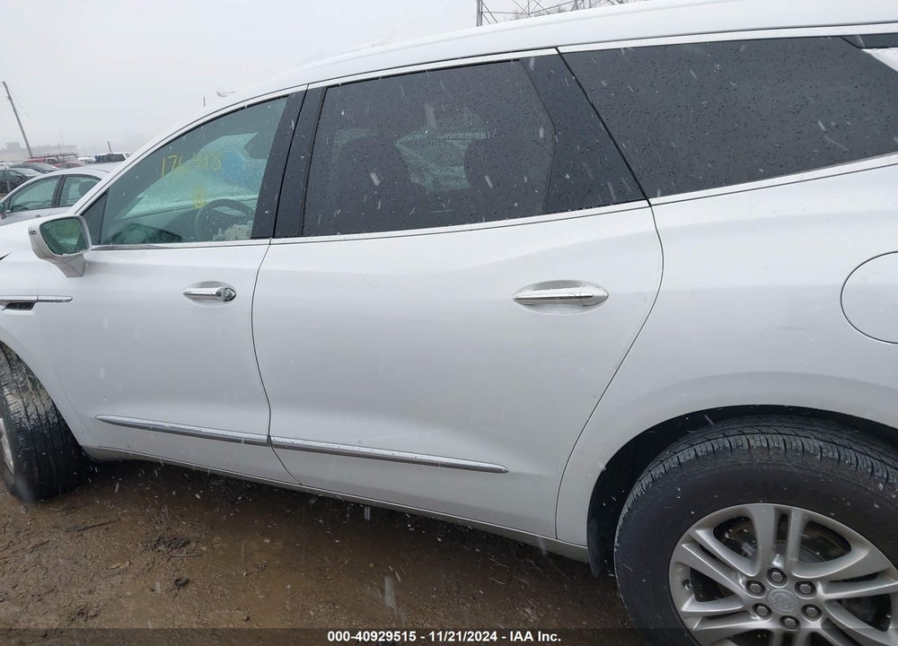 2018 BUICK ENCLAVE PREMIUM VIN: 5GAERCKW8JJ176418