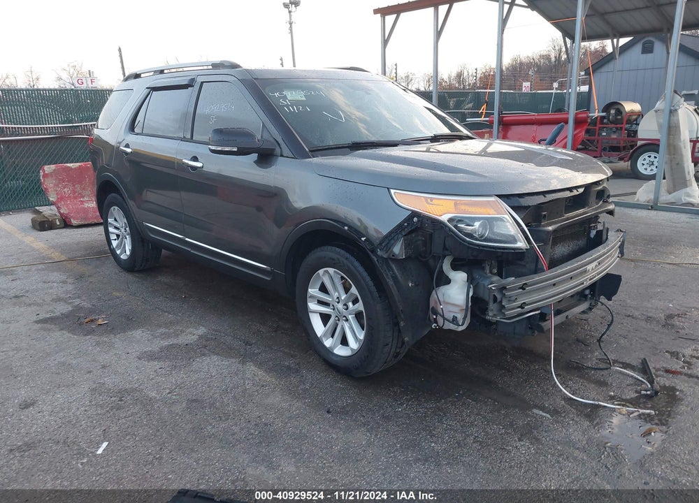 2015 FORD EXPLORER XLT VIN: 1FM5K8D82FGA60131