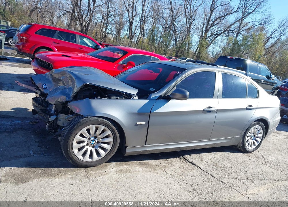 2009 BMW 328I VIN: WBAPH77549NL84668