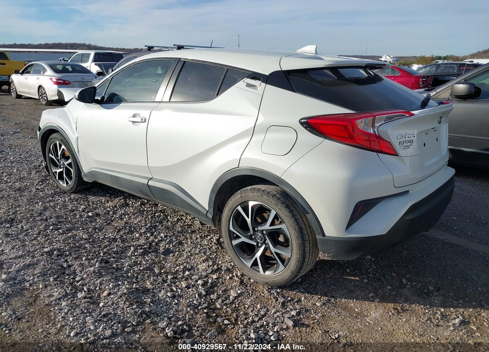 2018 TOYOTA C-HR XLE VIN: NMTKHMBX5JR039327