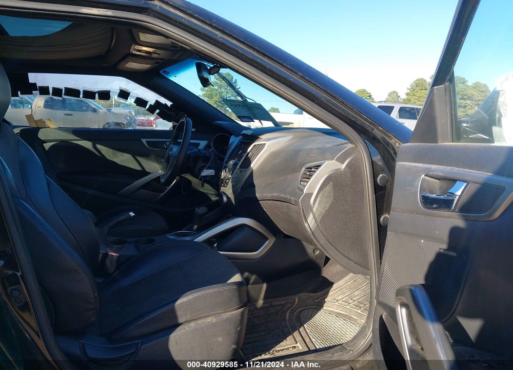 2016 HYUNDAI VELOSTER VIN: KMHTC6ADXGU292988