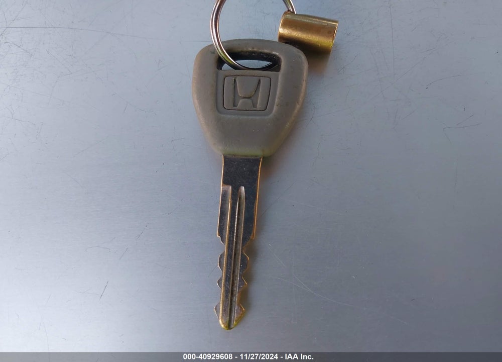 2002 HONDA ACCORD VIN: JHMCG66882C027410