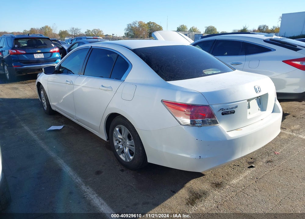 2008 HONDA ACCORD 2.4 LX-P VIN: 1HGCP264X8A000805