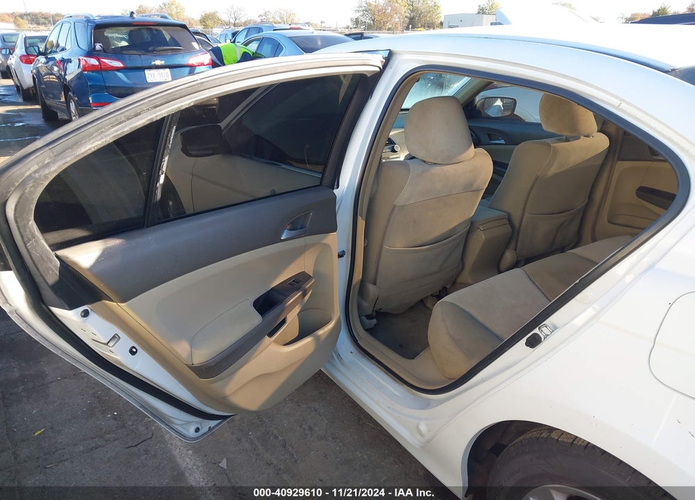 2008 HONDA ACCORD 2.4 LX-P VIN: 1HGCP264X8A000805