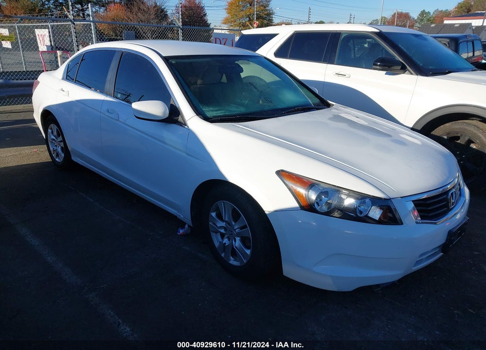 2008 HONDA ACCORD 2.4 LX-P VIN: 1HGCP264X8A000805