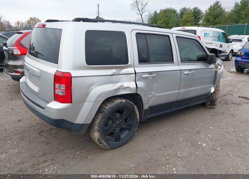 2014 JEEP PATRIOT LATITUDE VIN: 1C4NJPFB3ED560325