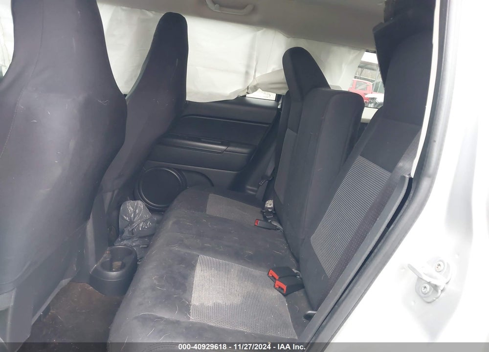 2014 JEEP PATRIOT LATITUDE VIN: 1C4NJPFB3ED560325