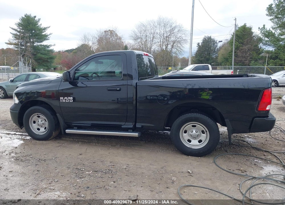 2017 RAM 1500 TRADESMAN 4X2 6'4 BOX VIN: 3C6JR6AG3HG626195