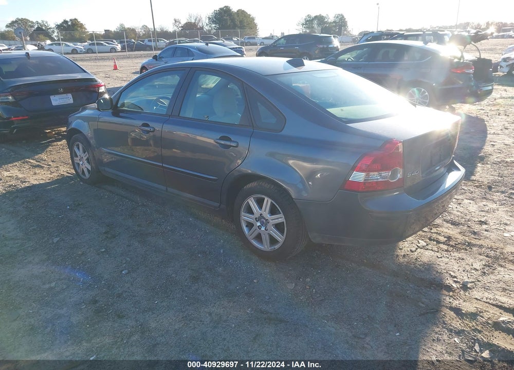2007 VOLVO S40 2.4I VIN: YV1MS382972302530