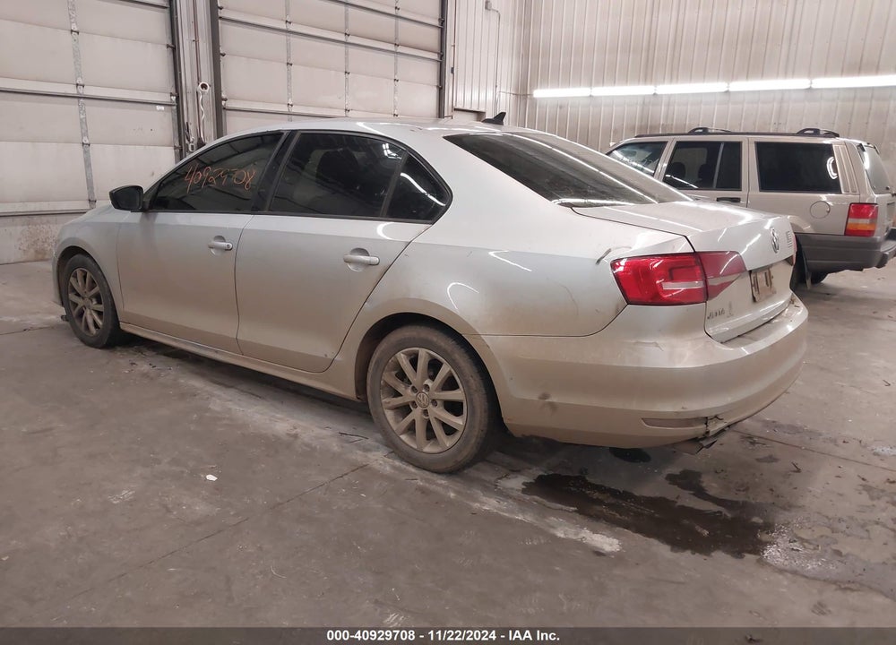 2015 VOLKSWAGEN JETTA VIN: 3VW2K7AJXFM272321