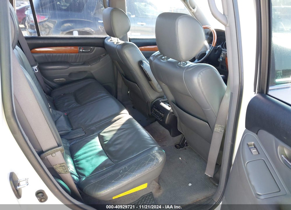2004 LEXUS GX 470 VIN: JTJBT20X640052521