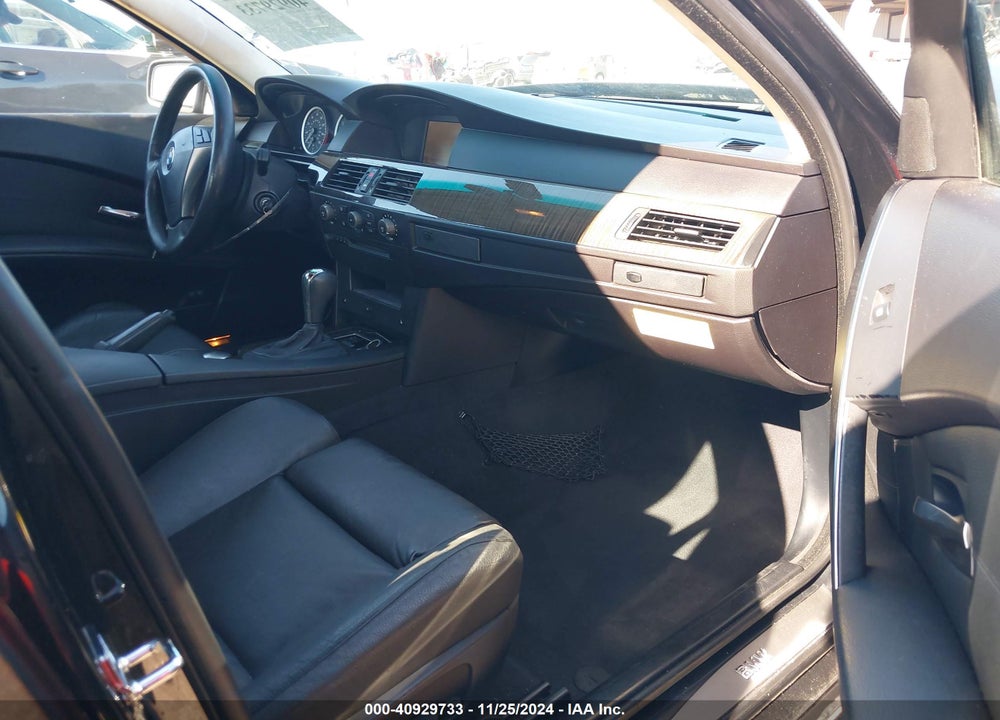 2004 BMW 545I VIN: WBANB33564B108199